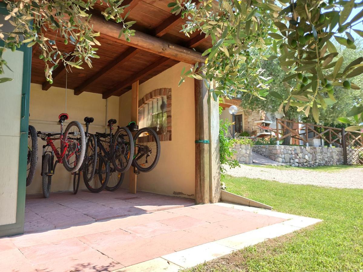 Le Zampolle B & B Colà Kültér fotó